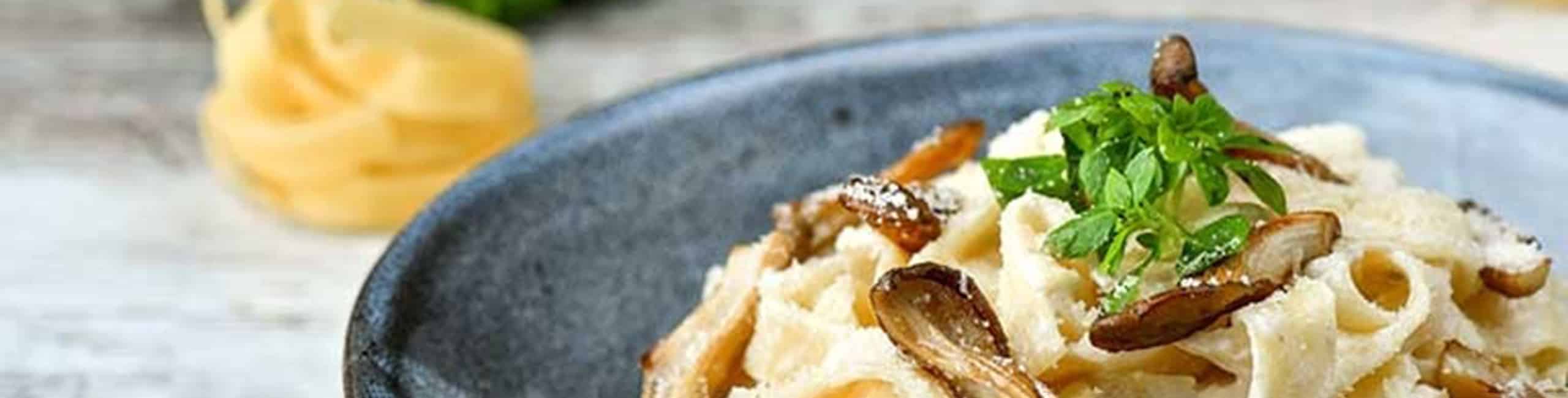 Tészta bükk laskagombával.