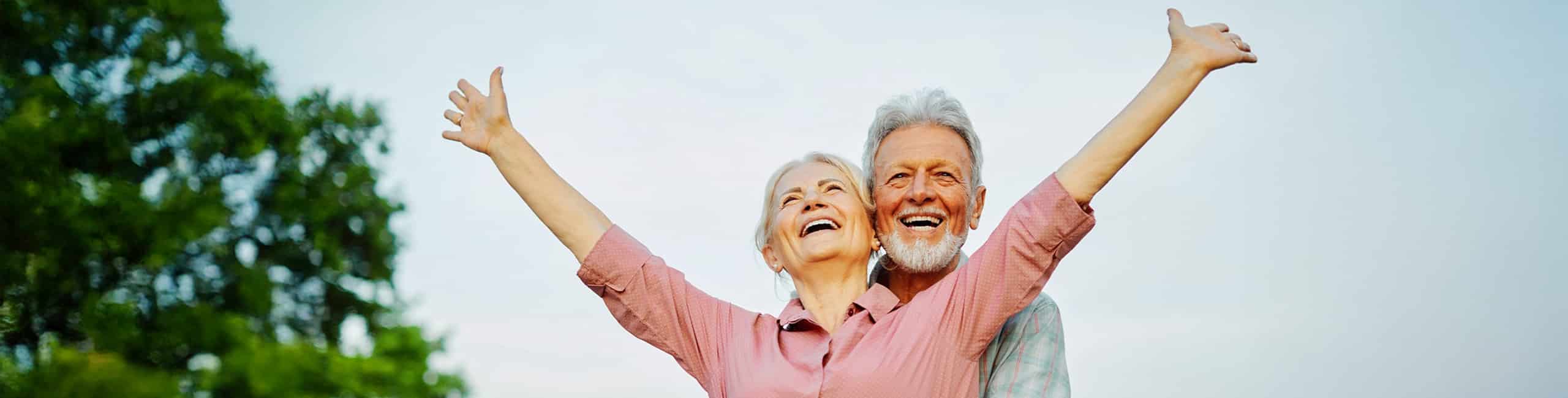 Egy idős házaspár, jó immunrendszerrel.